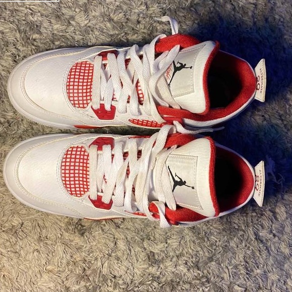 Jordan 4’s Alternate 89’s - Picture 2 of 5